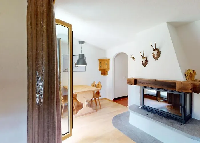 Abitaziun Aivla 1 - Celerina Daire